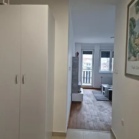 Apartman Sajam - Kaja 1 *